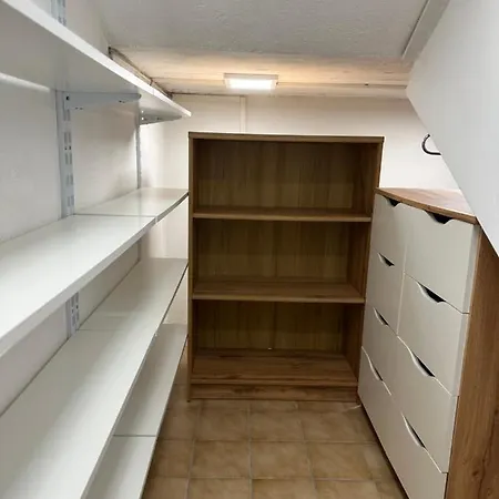 Anna Apartment