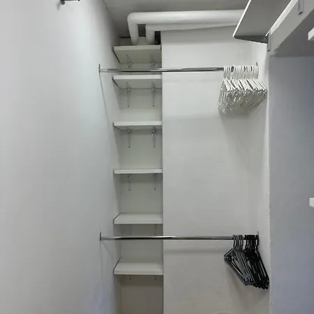 Anna Apartment *